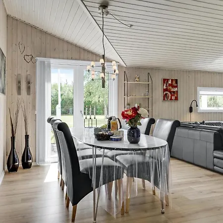 Holiday home 3 Bedroom Awesome In *